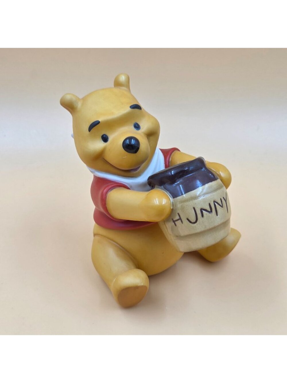 WDCC Winnie the Pooh Time for Something Sweet Annual Figurine Cloisonné Pin COA